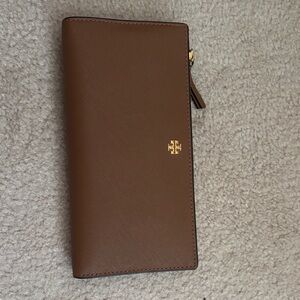Tory Burch Tan Wallet with Gold Logo